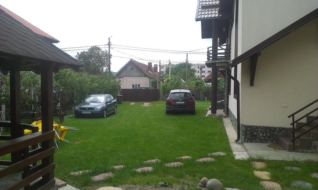 Pensiunea Alex si Tedi Horezu Ruang foto