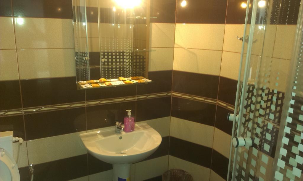 Pensiunea Alex si Tedi Horezu Ruang foto